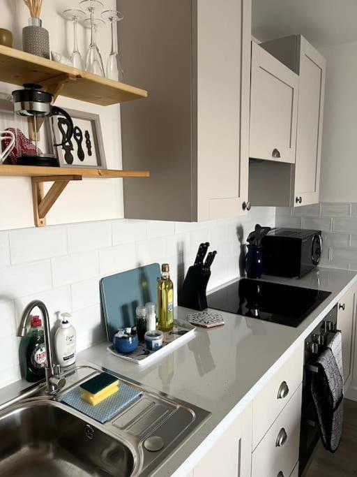 Beach Front Apartment Pwllheli Extérieur photo